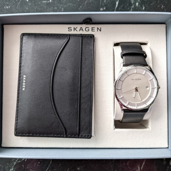 Skagen Watch - Picture 1 of 2